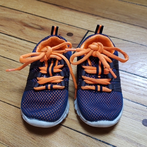 Toddler Sneaker - Picture 1 of 4